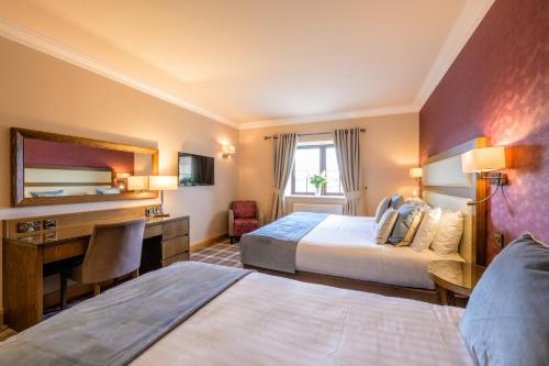 539639619 Flagstaff Lodge