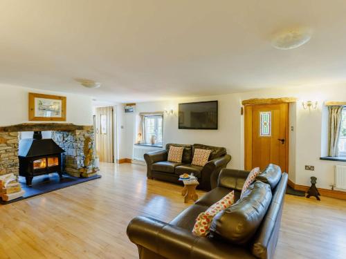 4 bed in Littleham DEVER