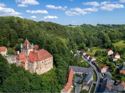 Ferienwohnung Schloss Kuckuckstein mit Infrarotsauna,WLAN, Hunde nach Absprache