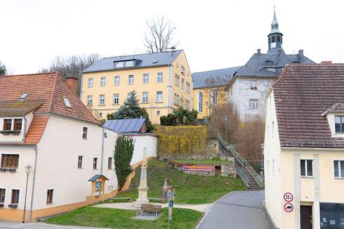 Ferienwohnung Schloss Kuckuckstein mit Infrarotsauna,WLAN, Hunde nach Absprache