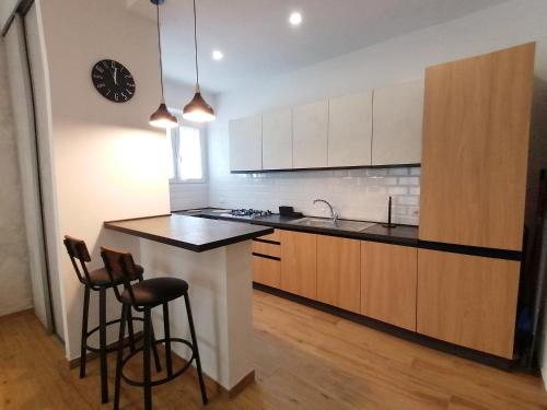 Urban Loft Room Type - One-Bedroom Apartment