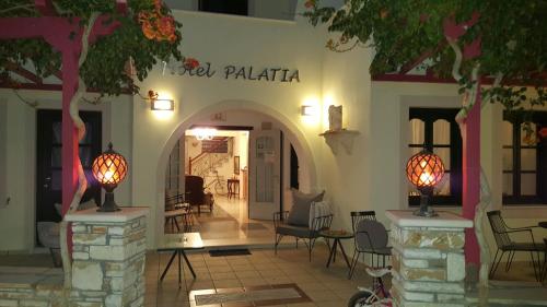 Bejárat, Hotel Palatia in Naxos Sziget