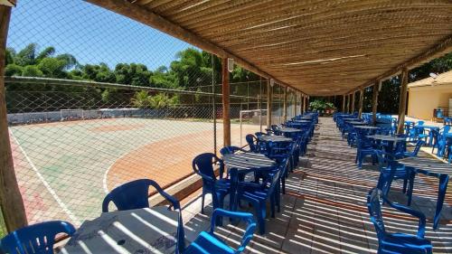 Resort Golden Dolphin Grand Hotel 517 - com roupa de cama e banho in Vila Franca