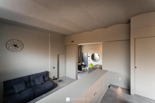 GREY LOFT Room Type - One-Bedroom Apartment