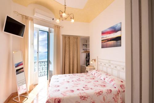 Flatiron app 1 by Sosòre Holiday Homes - Amalfi Coast, Praiano (foto 4)