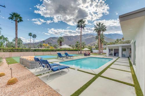 Palm Springs Oasis with Mtn Views, 2 Mi to Dtwn! in Palm Springs, USA