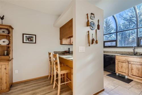 Cabin Creek Condos C-1 condo in Frisco, USA