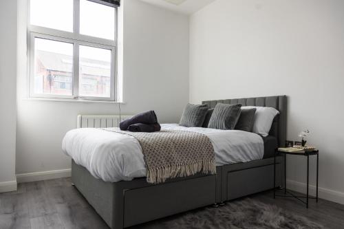 Modern and Comfy in City Centre PS4 , Free Parking ,Walking Distance To Bus, Train Stations And Shopping Centres - Apartment - Leicester