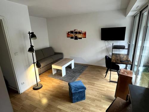 Appartement / Studio avec Balcon - Location saisonnière - Bougival