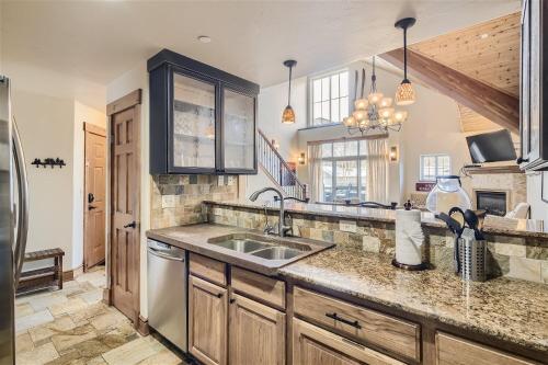 Drake Landing #A8 condo, Frisco (zdjęcie 6)