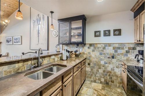 Drake Landing #A8 condo, Frisco (zdjęcie 8)