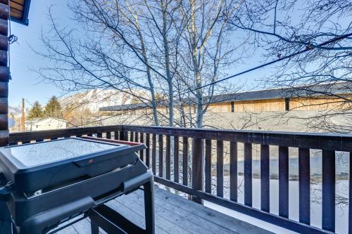 Jackson Condo with Fireplace Less Than Half Mi to Snow King! - image 5