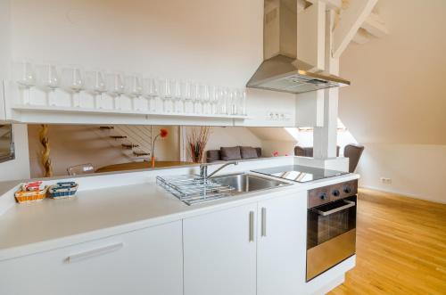 Historic Centre Apartments I - image 5