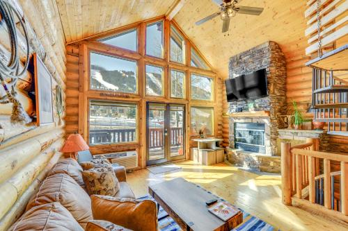 B&B Jackson - Cozy Mountain Condo Across From Snow King Ski Mtn! - Bed and Breakfast Jackson