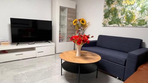 Emily’s Apartment Emily’s Apartment