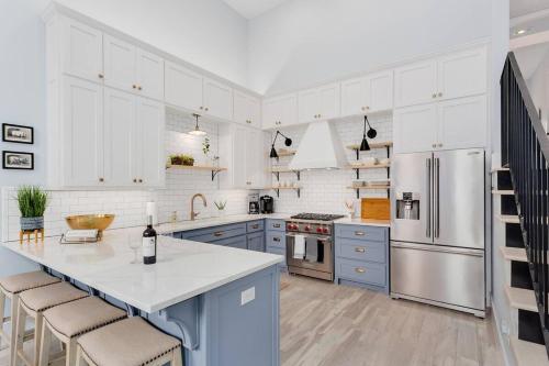 The Brownstone-1 Block to Downtown Bentonville in Bentonville, USA