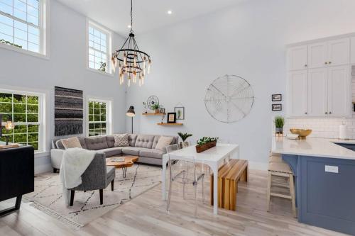 The Brownstone – Bentonville, AR