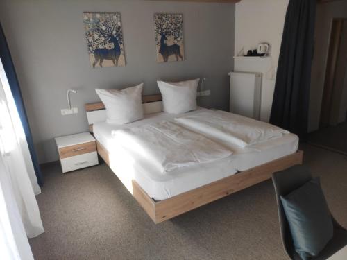 1 queen bed
