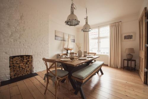 外部景觀, Fairhaven in 達特茅斯市中心