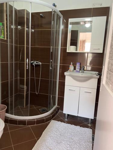 Classic Triple Room image 3
