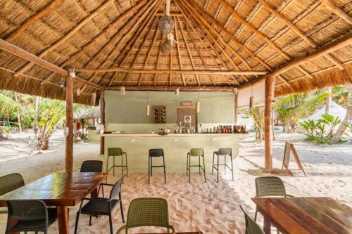 Restaurant, Hotel Cielo y Selva in Punta Allen