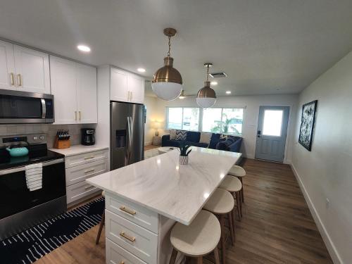 Drift House - 4Bed 3Bath Private Pool House, Mys Canaveral (fotografie 6)
