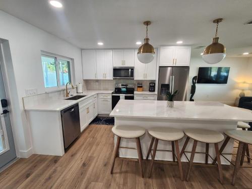 Drift House - 4Bed 3Bath Private Pool House, Mys Canaveral (fotografie 8)