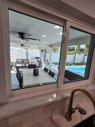 Drift House - 4Bed 3Bath Private Pool House, Mys Canaveral (fotografie 10)