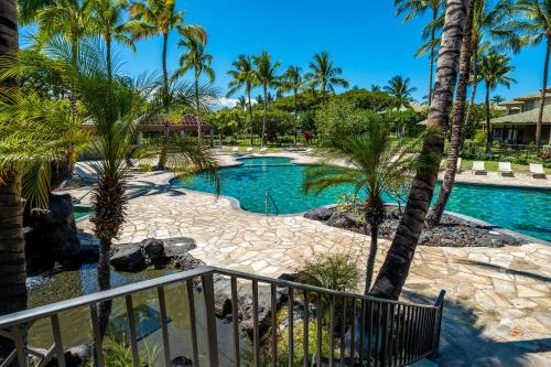 Fairways at Mauna Lani #402