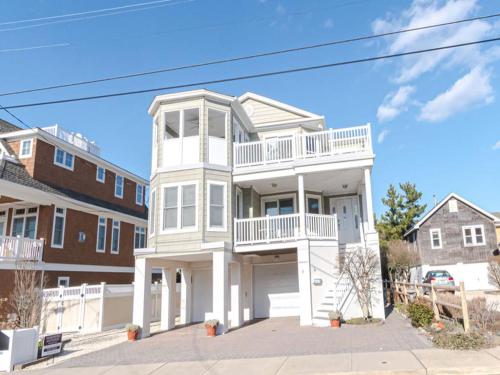 Oceanside Vacation Rental On Lbi in Brant Beach, USA