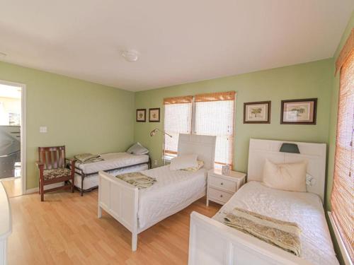 Oceanside Vacation Rental On Lbi in Brant Beach, USA