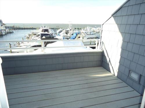 Perfect Bayfront Condo With Beautiful Views Of The Bay in Beach Haven, USA