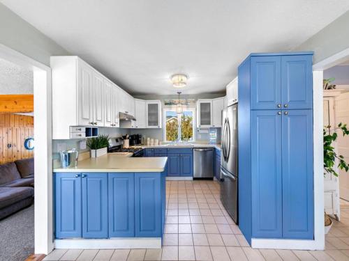 Amazing Home In Surf City With 4 Bedrooms, Internet And Wifi in Surf City, USA