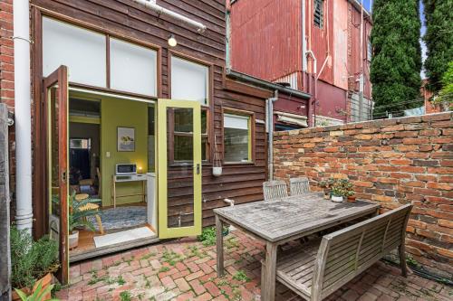 Colourful & Charming 2-Bed Fitzroy Heritage Home