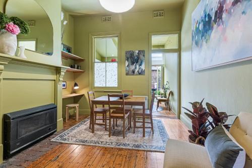 Colourful & Charming 2-Bed Fitzroy Heritage Home