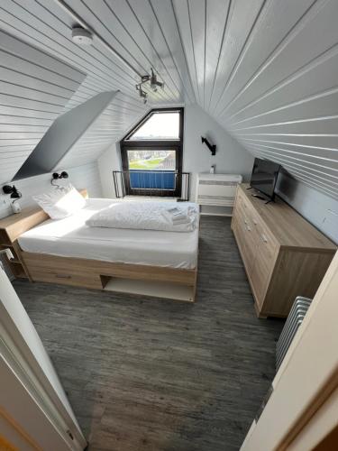 1 double bed