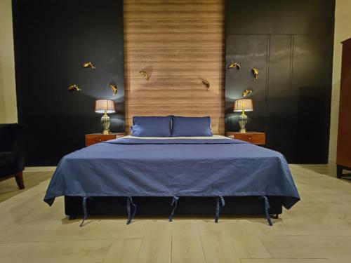 Elite16 Bedrooms 16 bath Block 6 Gulshan-e-iqbal - image 10