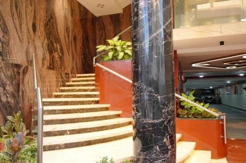 入口, 薩巴里斯大酒店 (Hotel Grand Sabarees) in 馬杜賴市