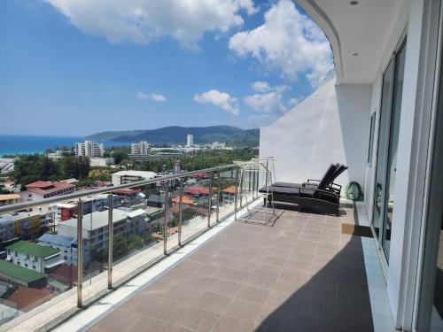 A2-stunning Seaview 4brs3baths Duplex karon City