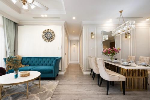 Allen luxury apartment - Vinhomes central park