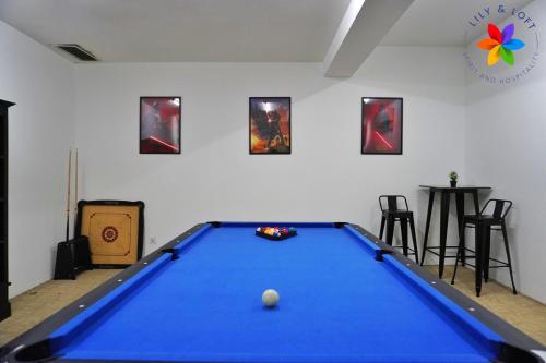 40P, Subang Villa with Pool/BBQ/Karaoke/Meeting 40P, Subang Villa with Pool/BBQ/Karaoke/Meeting