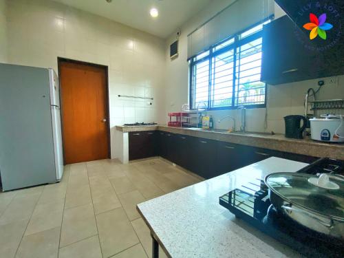 40P, Subang Villa with Pool/BBQ/Karaoke/Meeting 40P, Subang Villa with Pool/BBQ/Karaoke/Meeting