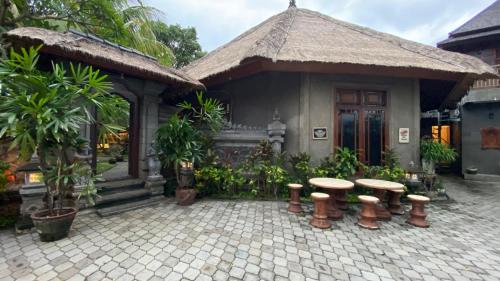 Villa Baba Sunset Beach Inn Lovina by Premier Hospitality Asia