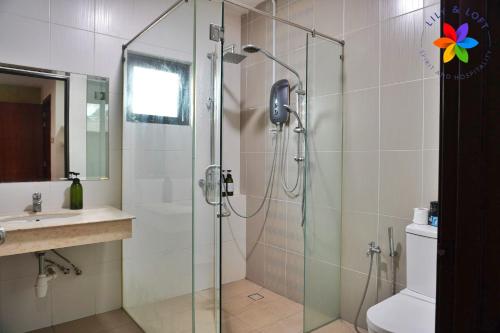 40P, Subang Villa with Pool/BBQ/Karaoke/Meeting 40P, Subang Villa with Pool/BBQ/Karaoke/Meeting