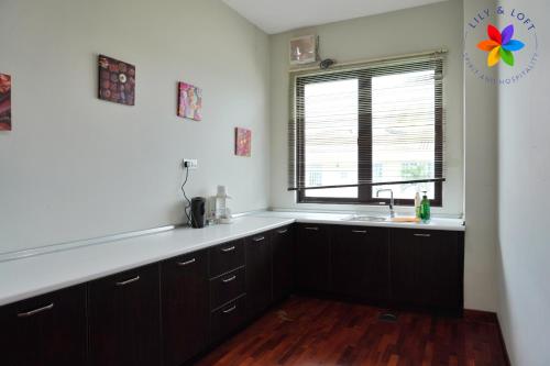 40P, Subang Villa with Pool/BBQ/Karaoke/Meeting 40P, Subang Villa with Pool/BBQ/Karaoke/Meeting