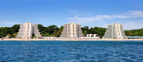 Hotel Boryana - image 13