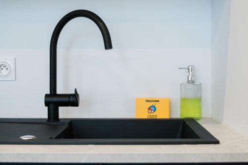 All in Lyon | T2 design & climatisé – Centre, Lyon (fotografie 10)