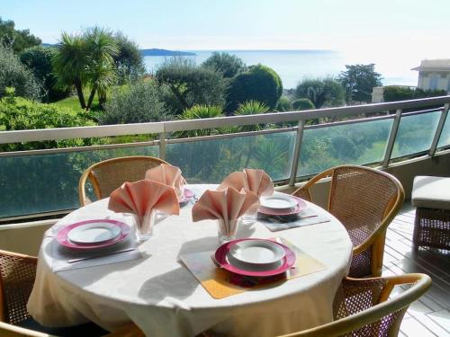 Nice Appartement Vue er Grande Terrasse Piscine Bail Mobilité, Nizza (foto 3)
