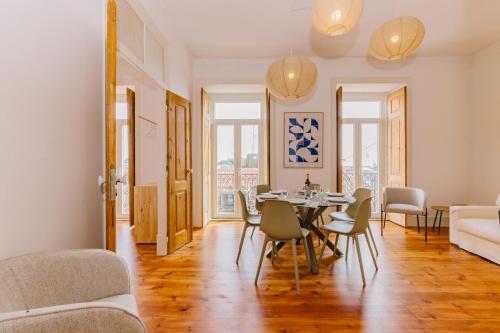 RENT4REST CASTLE VIEW FAMILY & FRIENDS Bairro Alto, Lisabon