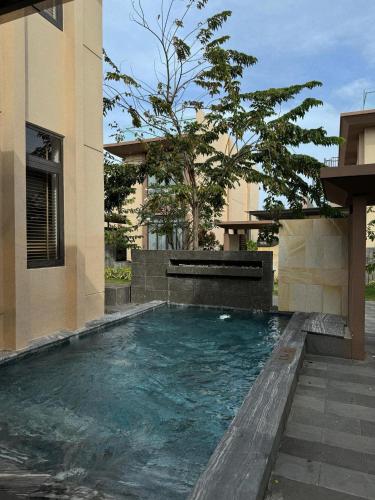 2 BRs villa with private pool ( Villa 2 PN hồ bơi riêng)
